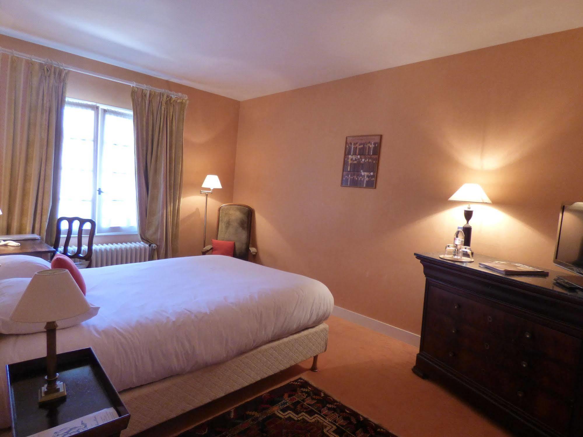 Hotel La Tonnellerie Beaugency Buitenkant foto